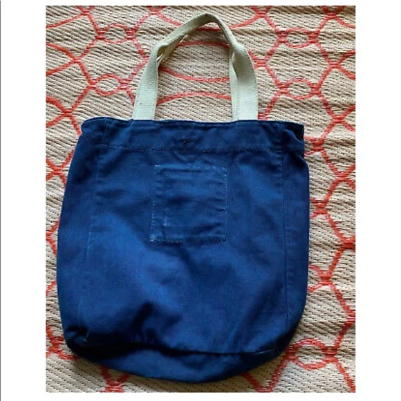 Abercrombie and Fitch canvas bag tote dark blue. - Picture 5 of 6
